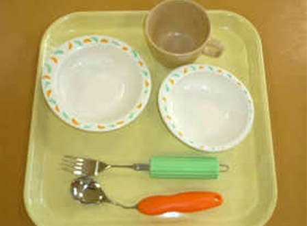 リハビリ食器の写真